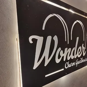  Affittacamere Wonder Charm